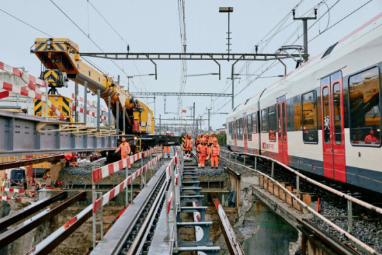 𝐇𝐢𝐥𝐟𝐬𝐛𝐫ü𝐜𝐤𝐞𝐧 𝐢𝐧 𝐌𝐮𝐫𝐢 – 𝐄𝐢𝐧 𝐰𝐢𝐜𝐡𝐭𝐢𝐠𝐞𝐫 𝐌𝐞𝐢𝐥𝐞𝐧𝐬𝐭𝐞𝐢𝐧