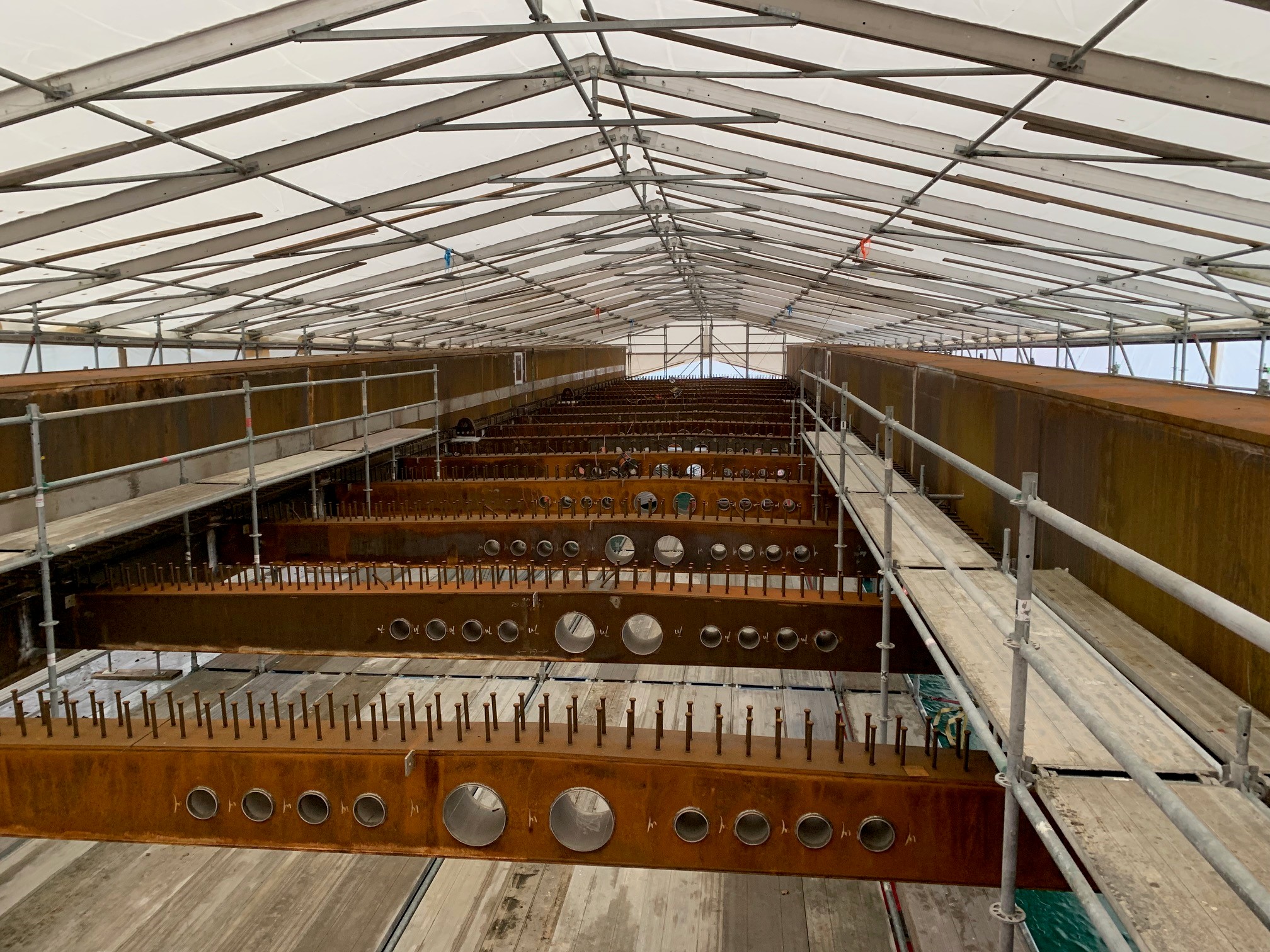 Einhub Brücke über Nationalstrasse N02